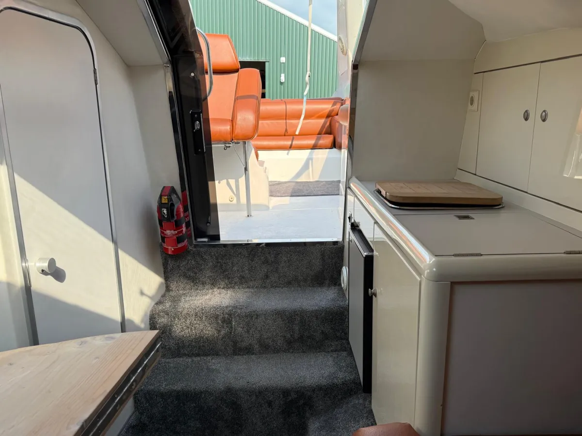 Polyester Speedboot Sunseeker Tomahawk 37