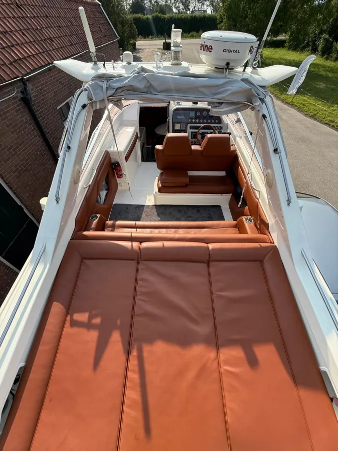 Polyester Speedboot Sunseeker Tomahawk 37