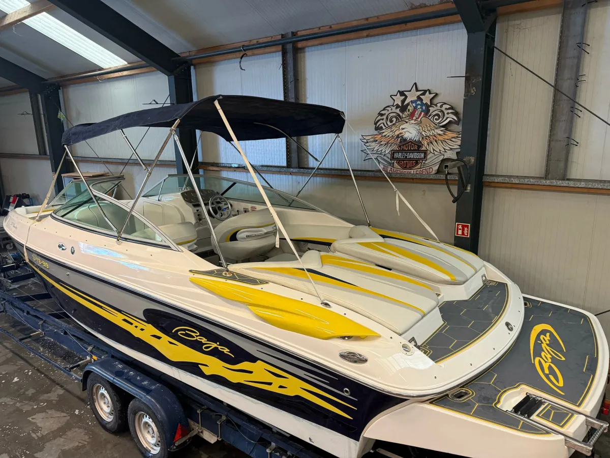 Polyester Speedboot Baja 277 Islander