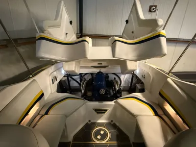 Polyester Speedboot Baja 277 Islander Foto 14