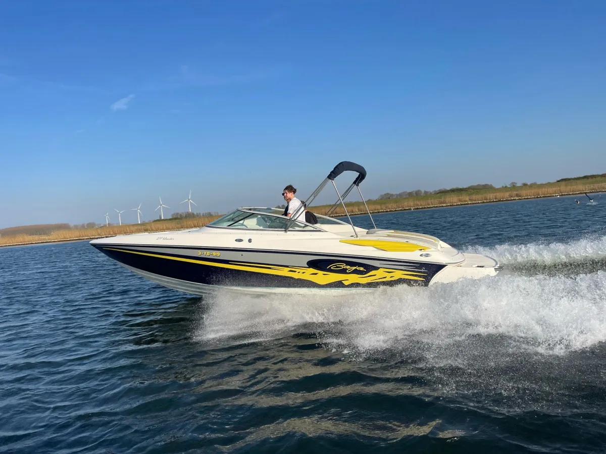 Polyester Speedboot Baja 277 Islander