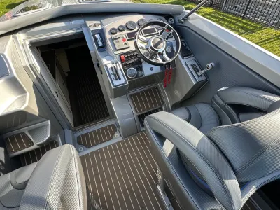 Polyester Speedboot Baja 40 Outlaw Foto 12