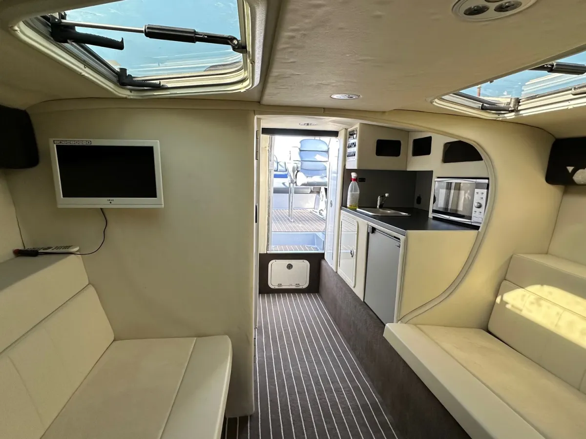 Polyester Speedboot Baja 40 Outlaw