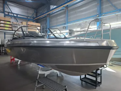 Aluminium Motorboat Buster Magnum Photo 7