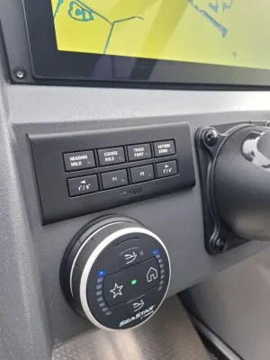 Aluminium Motorboat Buster Magnum Photo 12