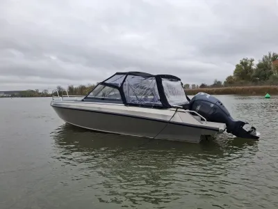 Aluminium Motorboat Buster Magnum Photo 2