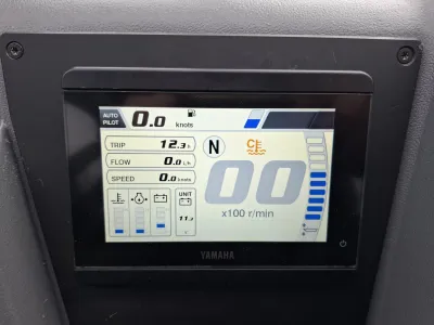 Aluminium Motorboat Buster Magnum Photo 13