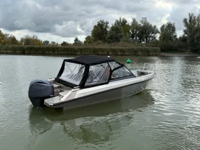 Aluminium Motorboat Buster Magnum Photo 20