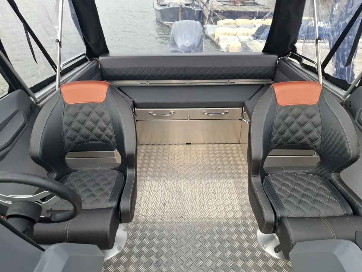 Aluminium Motorboat Buster Magnum