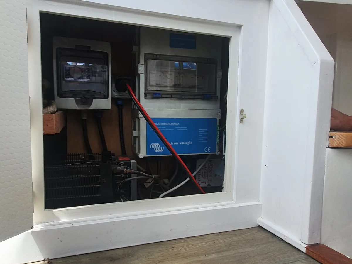 Acier Voilier Maaskotter 960