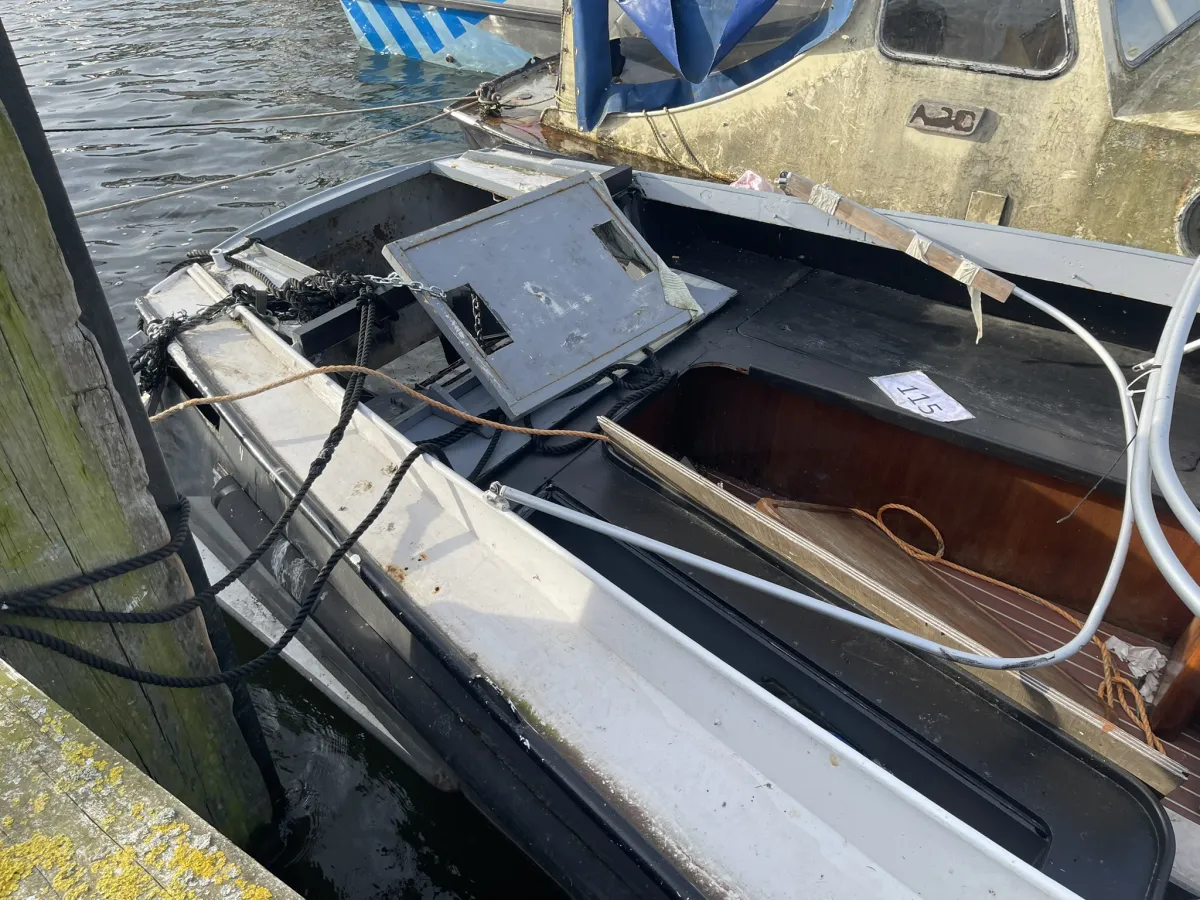 Steel Budgetboat Motorboot 650
