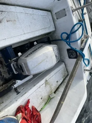 Polyester Budgetboat Cabin sailboat 600 Photo 6