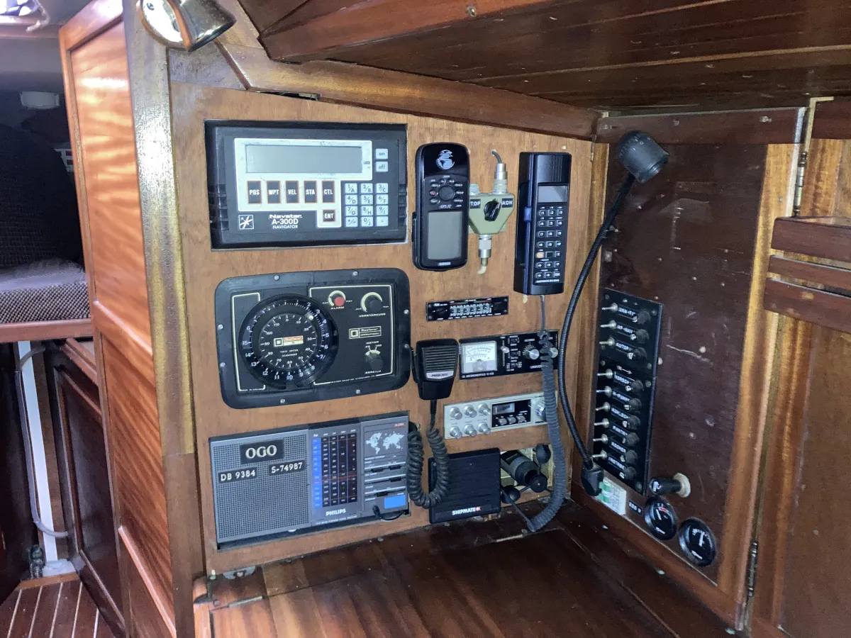 Polyester Zeilboot Bostrom 31