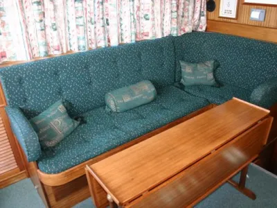 Polyester Motorboat Broom 39 Continental Photo 10