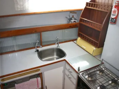 Polyester Motorboat Broom 39 Continental Photo 15