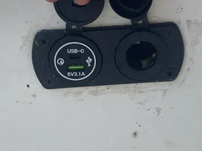 Polyester Open motorboot Astra 130 Foto 11