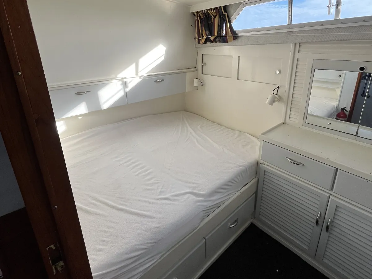 Polyester Motorboot Princess 37