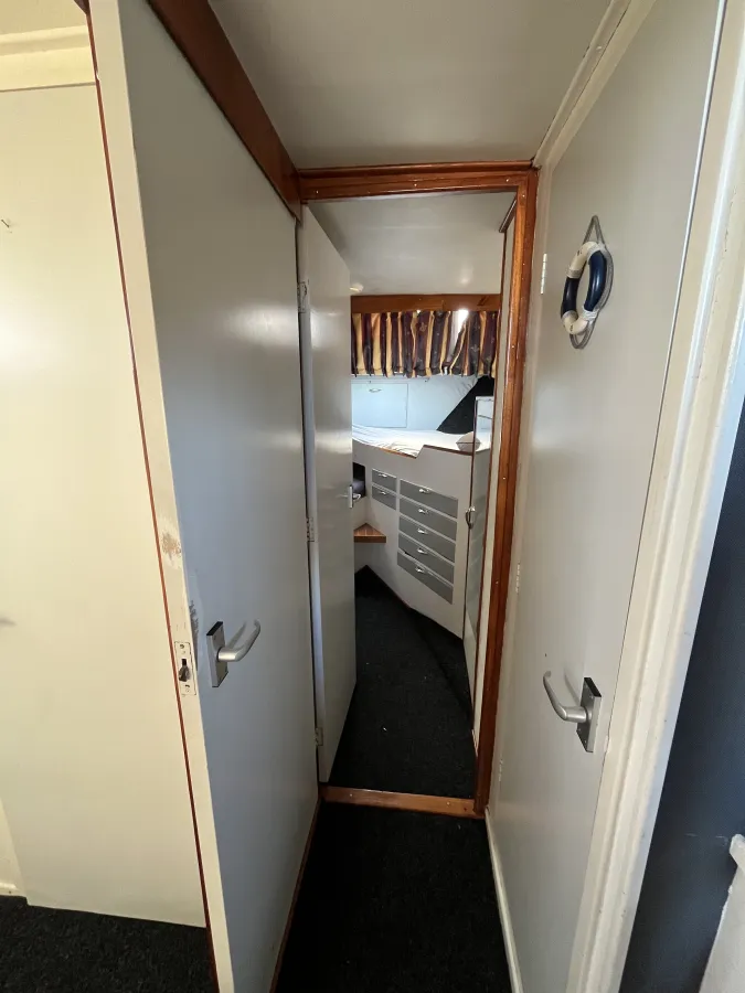 Polyester Motorboot Princess 37