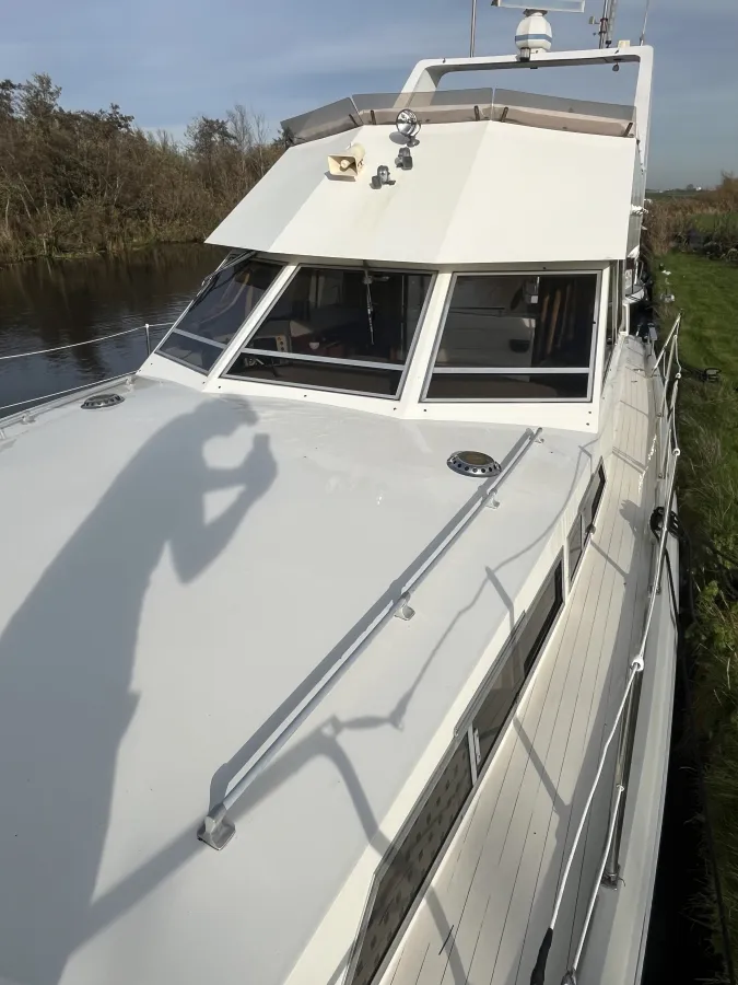 Polyester Motorboot Princess 37