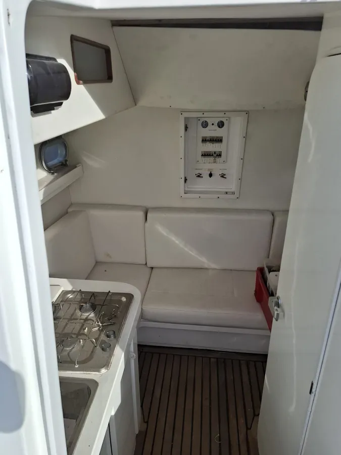 Polyester Motorboot Tecnoyacht Puma 2