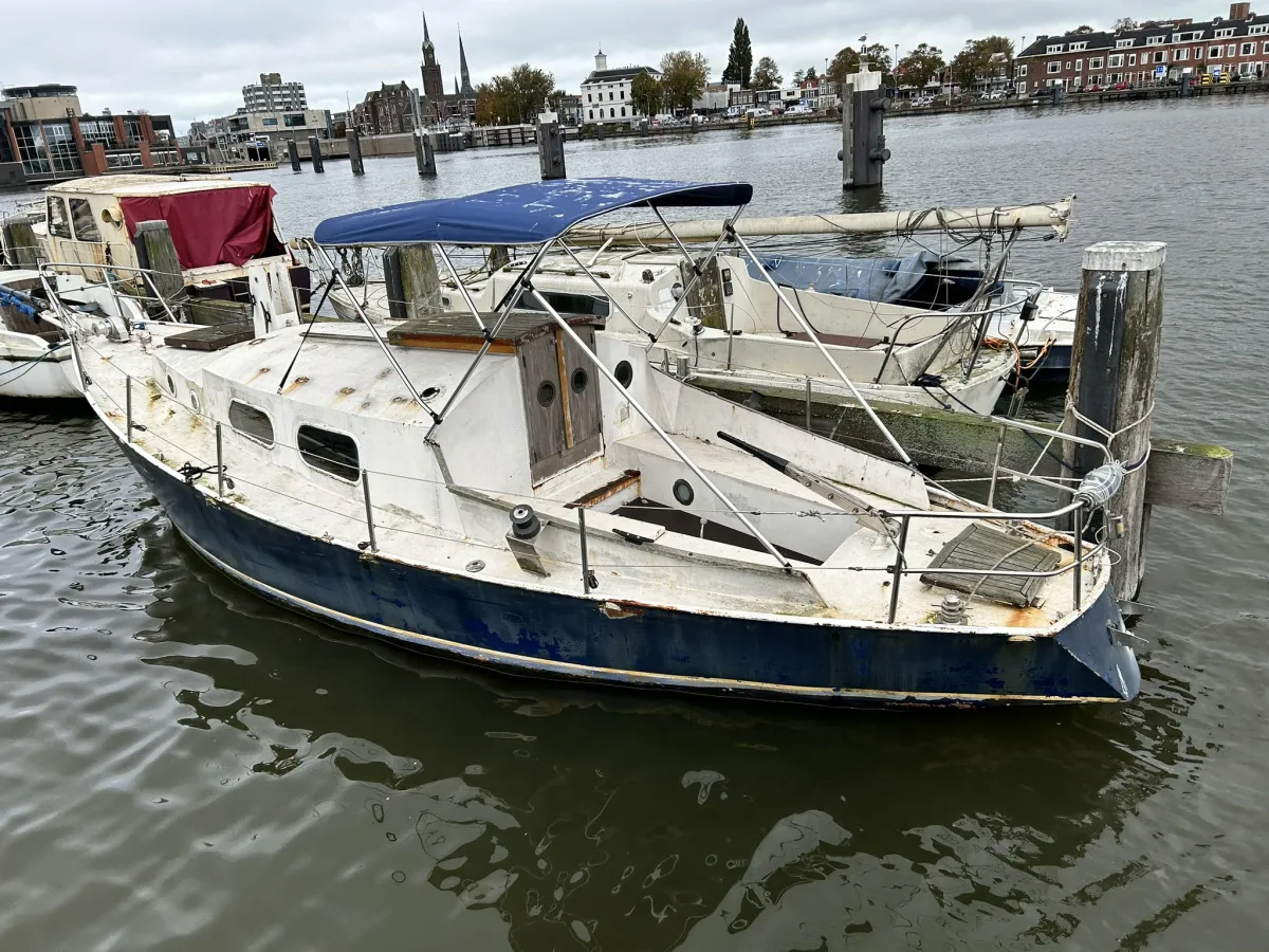 Steel Budgetboat Cabin sailboat 650