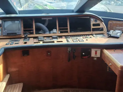 Polyester Motorboat Horizon Elegance 92 Dynasty Photo 11