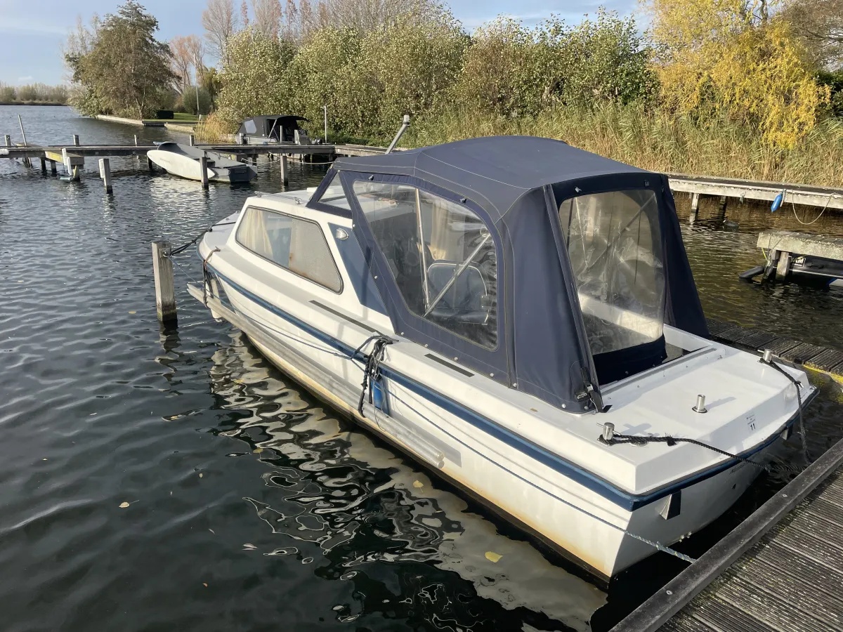 Polyester Motorboot Onedin 650