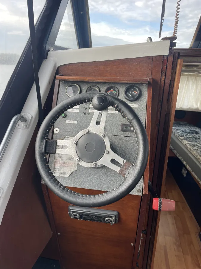 Polyester Motorboot Onedin 650