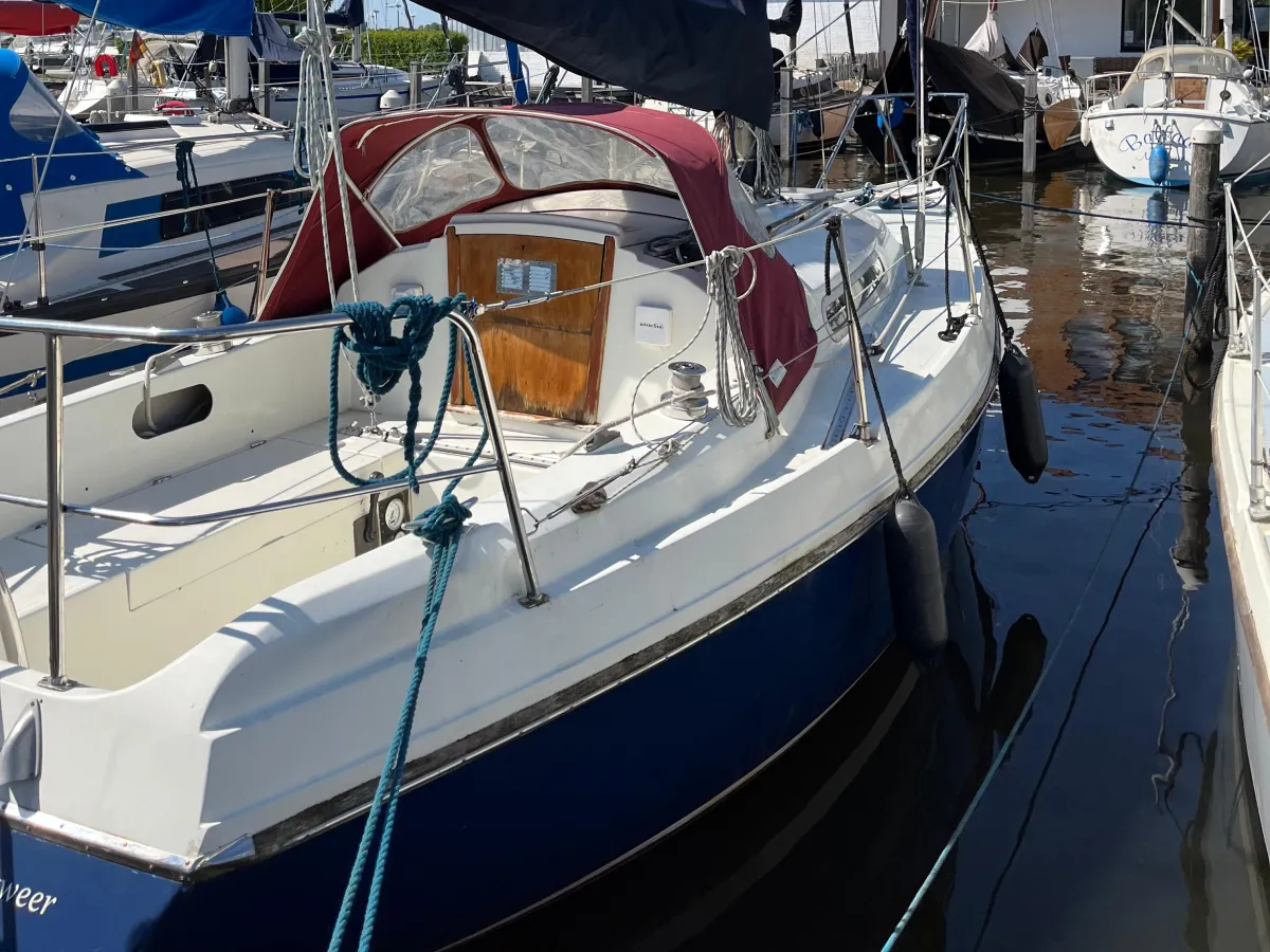 Polyester Voilier Contest 25