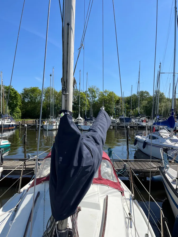 Polyester Voilier Contest 25