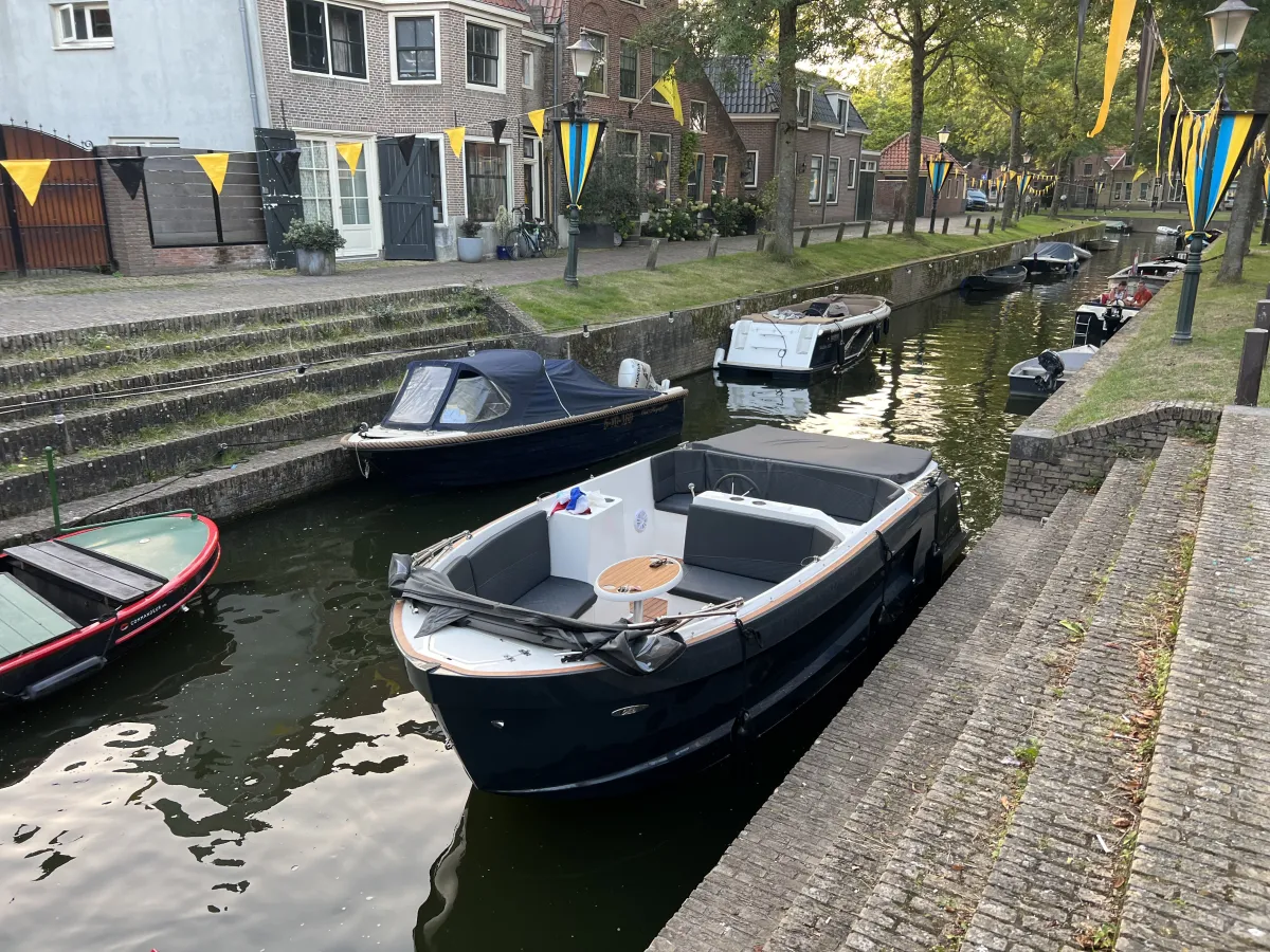 Polyester Sloep Remus 630 tender