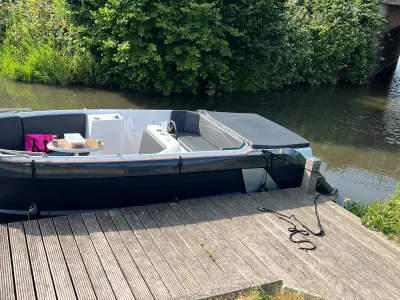 Polyester Sloep Remus 630 tender Foto 9