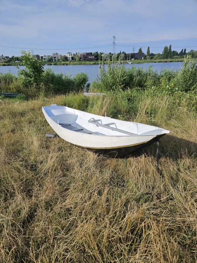 Staal Budgetboot Vlet 350