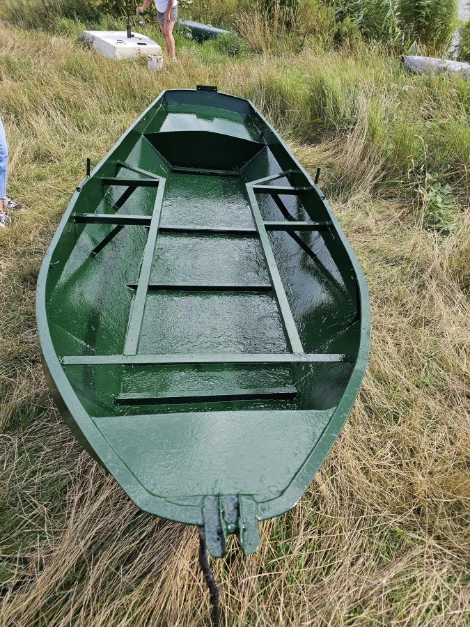 Staal Budgetboot Vlet 350