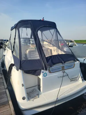 Polyester Speedboat Maxum 2400 SCR Photo 1