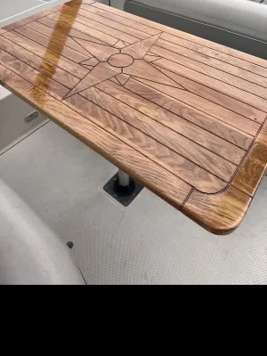 Polyester Speedboat Maxum 2400 SCR Photo 5