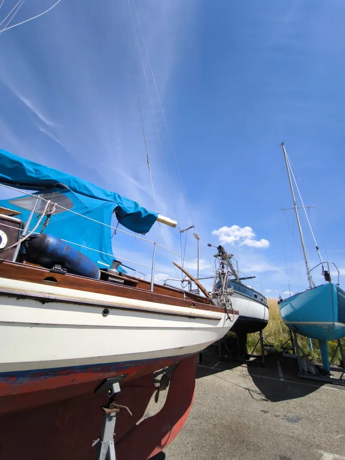 Composite Sailboat Aldebaran 8.13