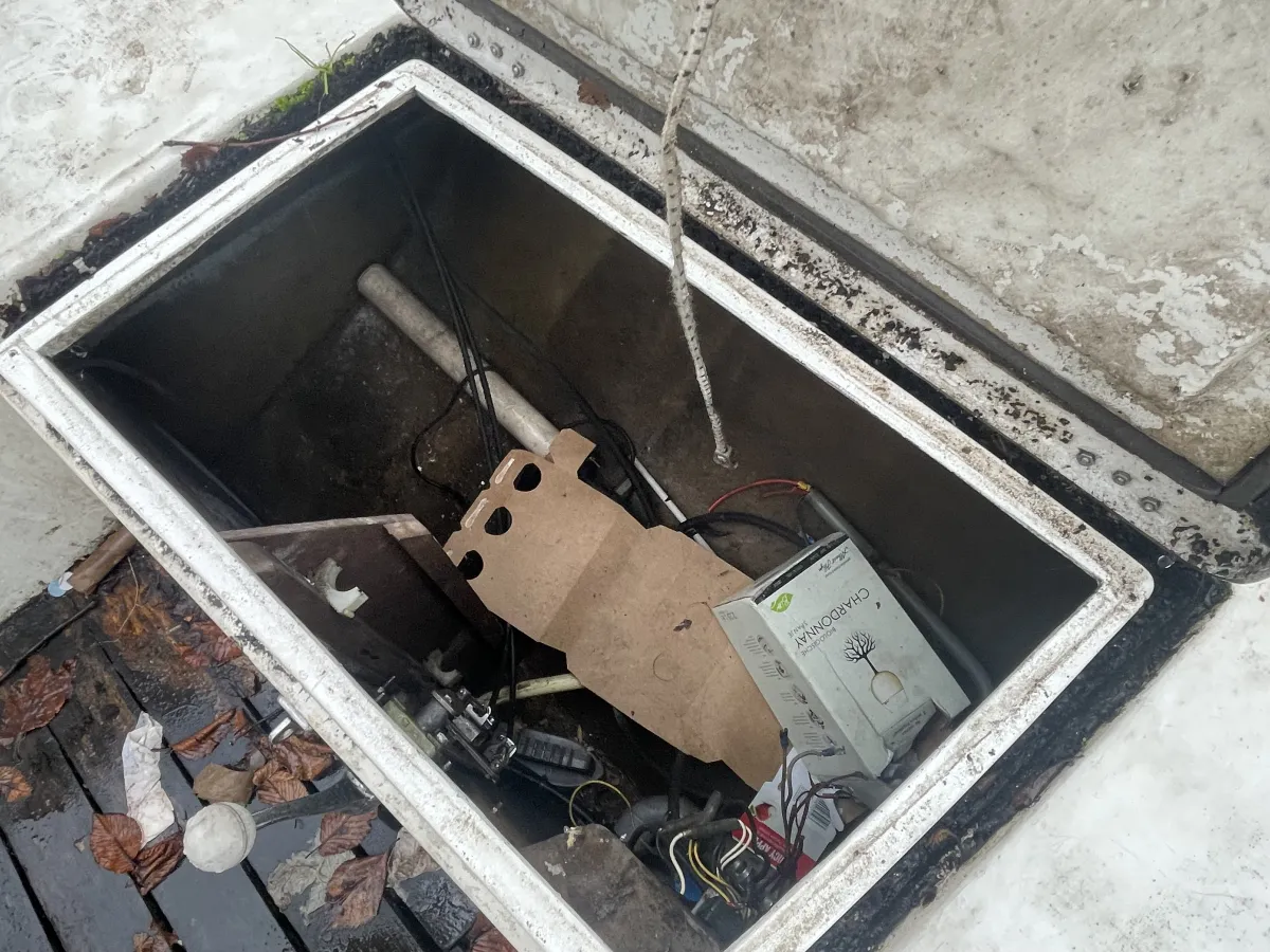 Polyester Budgetboat Cabin boat 650