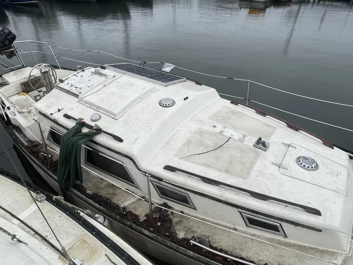 Polyester Budgetboat Cabin boat 650