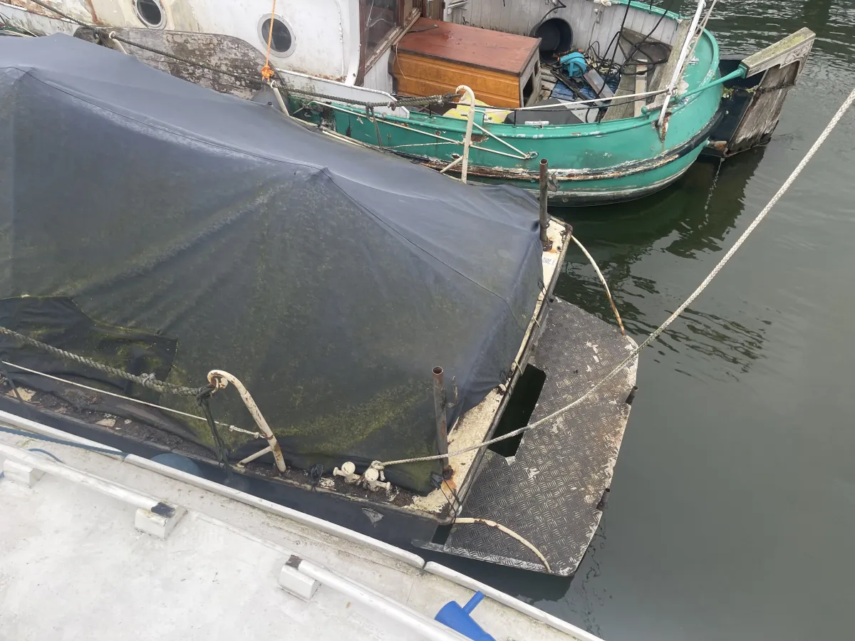 Steel Budgetboat Motorboat 700