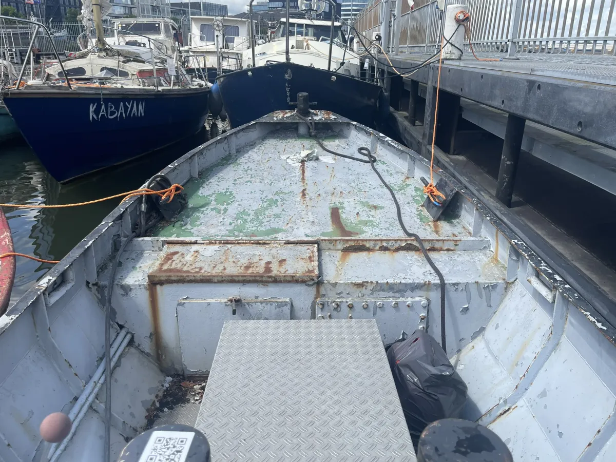 Steel Budgetboat Vlet 700