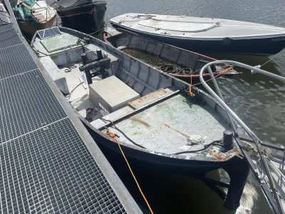 Steel Budgetboat Vlet 700 Photo 12