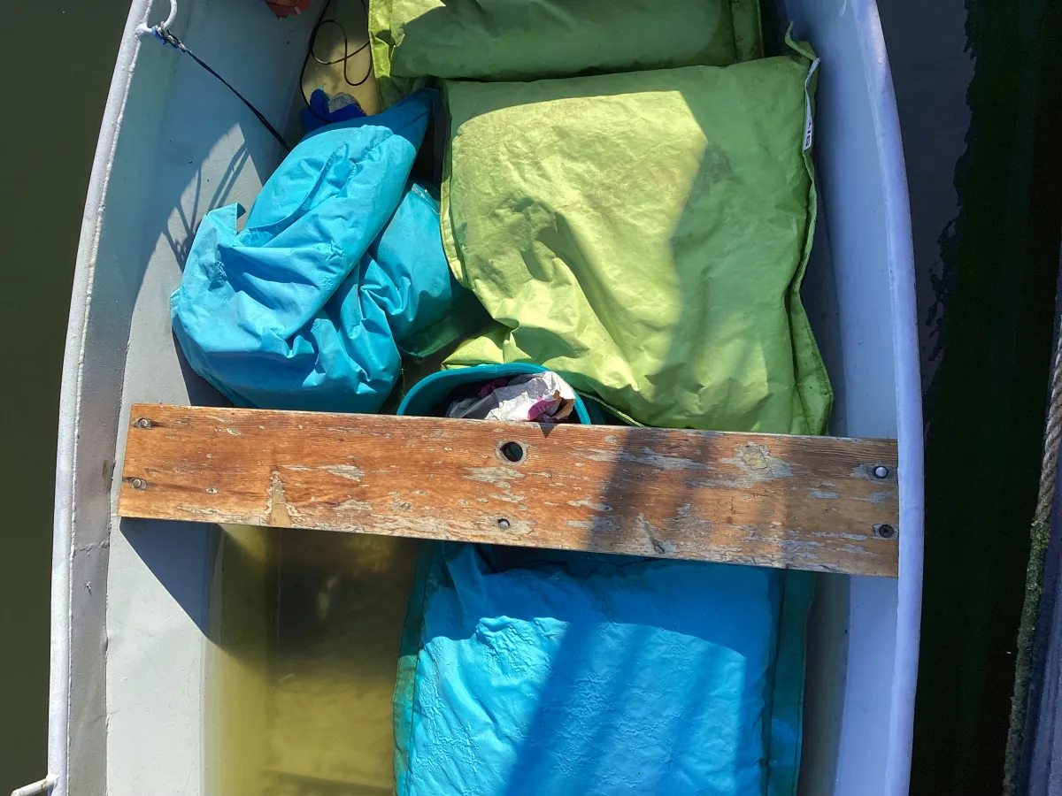 Steel Budgetboat Vlet 400