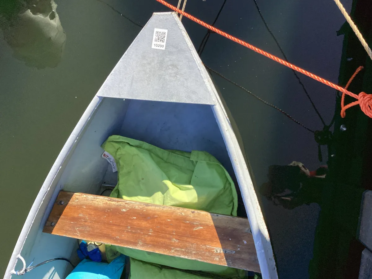 Steel Budgetboat Vlet 400