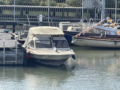 Polyester Budgetboat Motorboat 400 Photo 1