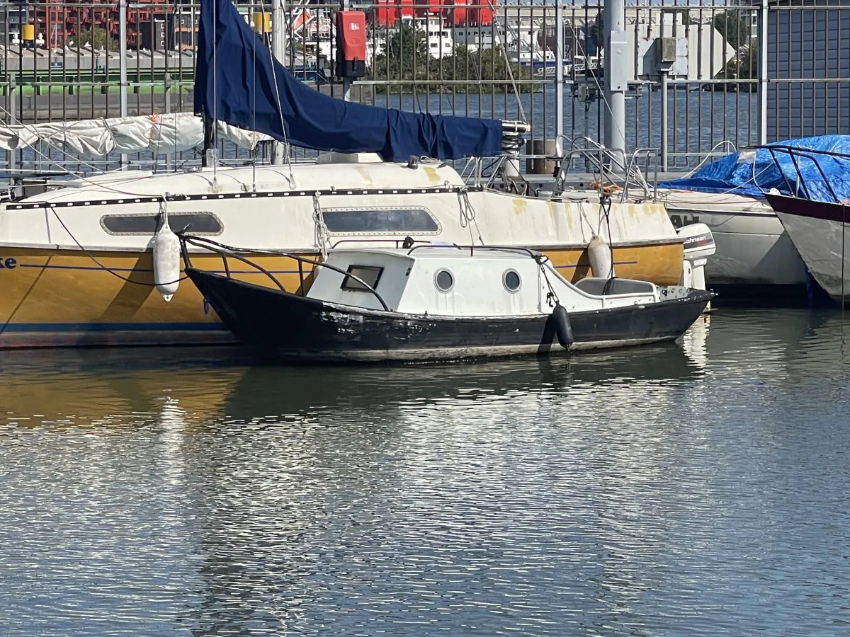 Steel Budgetboat Kajuitvlet 400