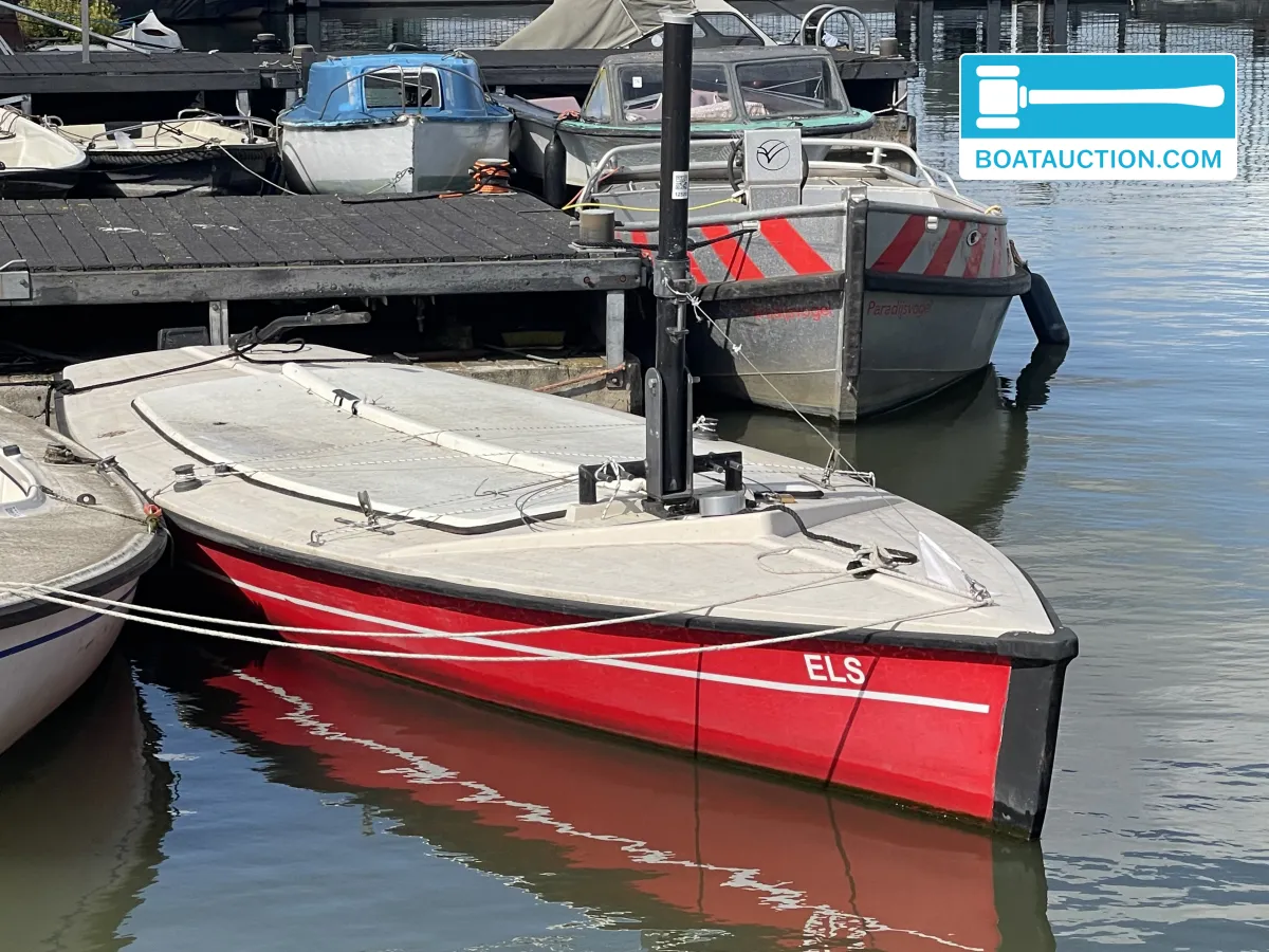 Thumbnail - Zeilboot 650