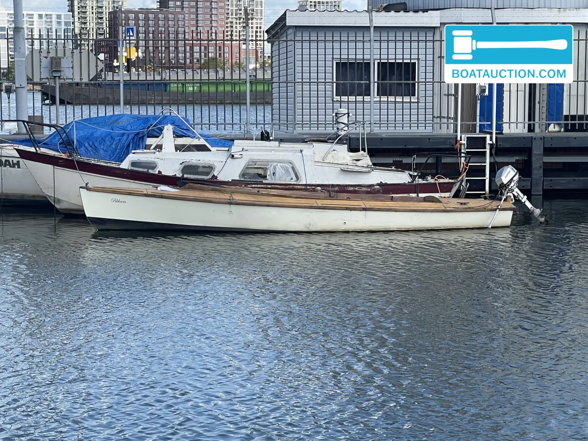 Thumbnail - Motorboat 600