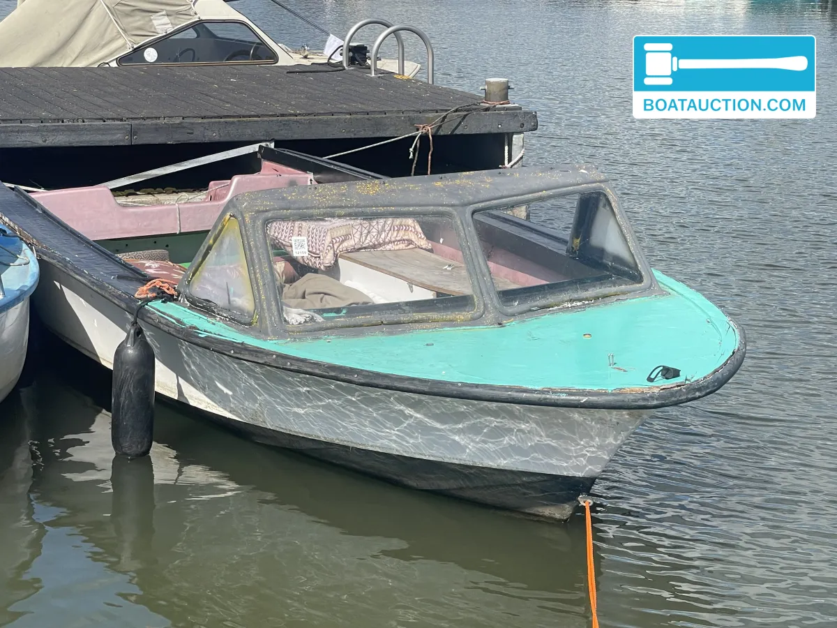 Thumbnail - Motorboot 450