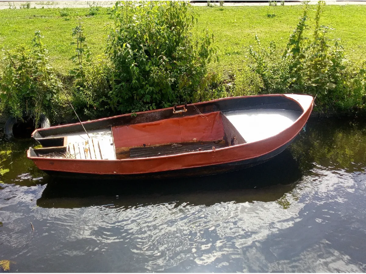 Steel Budgetboat Vlet 400